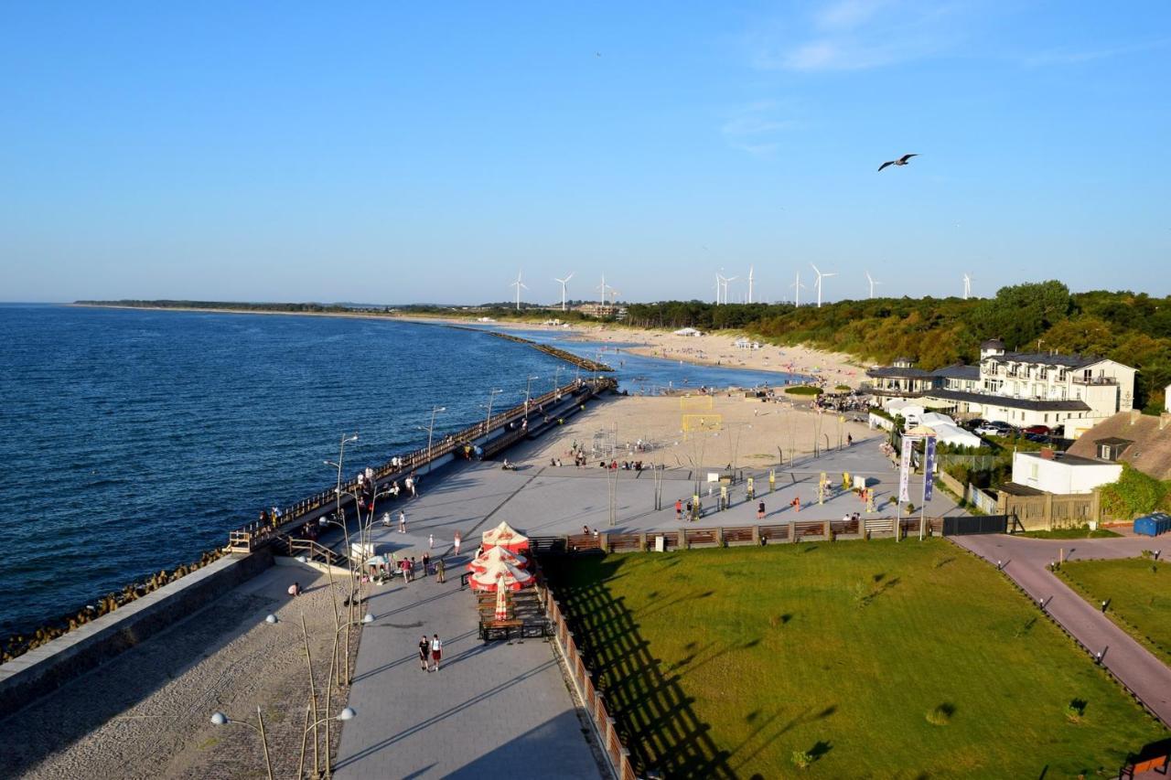 Dom Goscinny Zenit Darlowo Bagian luar foto
